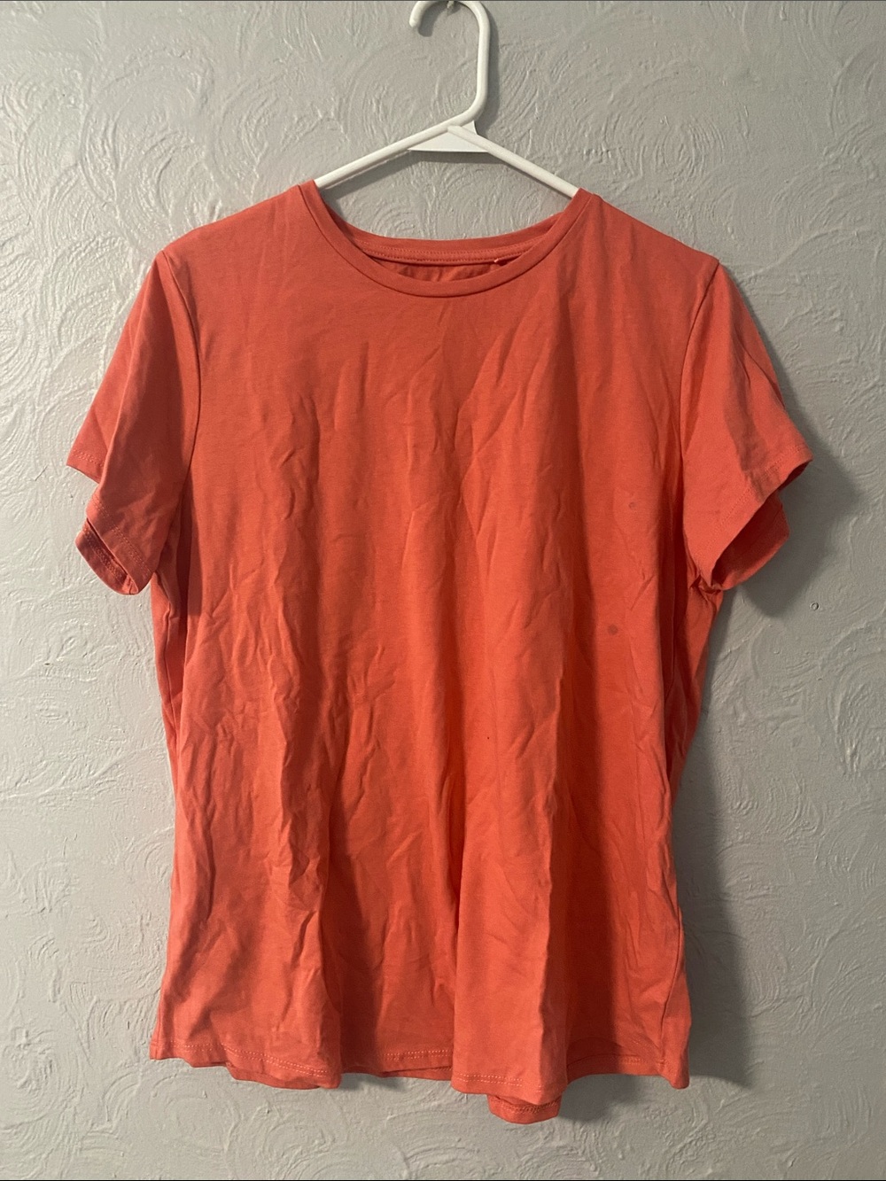 Classic Crewneck Women's T-Shirt - Coral Pink
